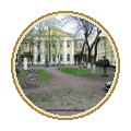 Скульптуры во дворе Московского Союза Художников Скульптуры во дворе Московского Союза Художников