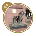 Памятник Барону Мюнхаузену